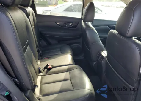 2020 Nissan Rogue S z USA, uszkodzony, nr VIN 5N1AT2MV0LC715629